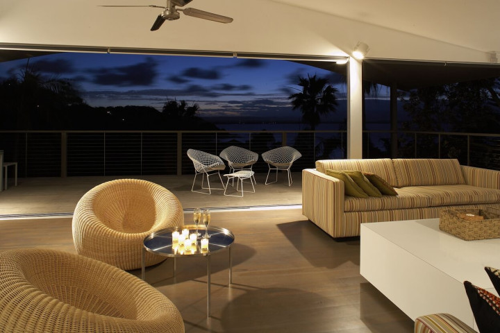 Byron Bay Villa Lounge Modern Living Space with Australia Beach View at Nighttime