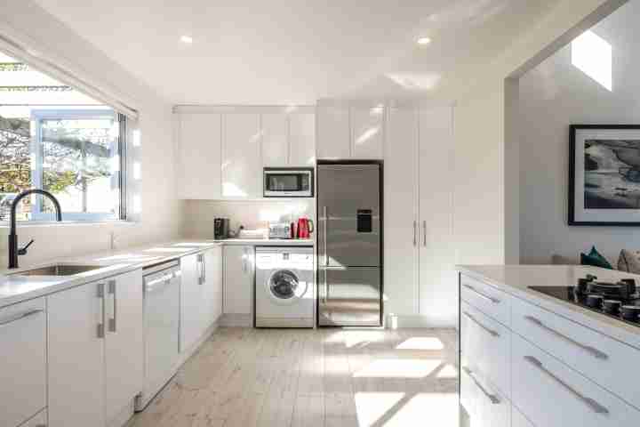 Driftwood Beach House Kitchen