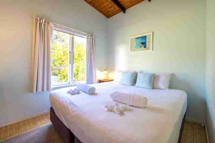 Drop Anchor at Enclosure Bay bedroom 1