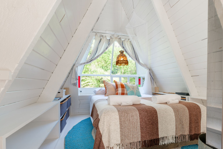 Enchanted Valley Master bedroom upstairs