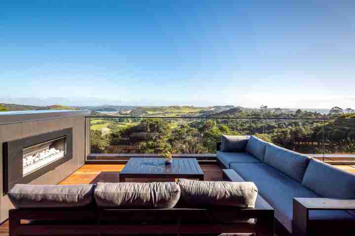 Kaitiaki Lodge Sun deck with gas fireplace