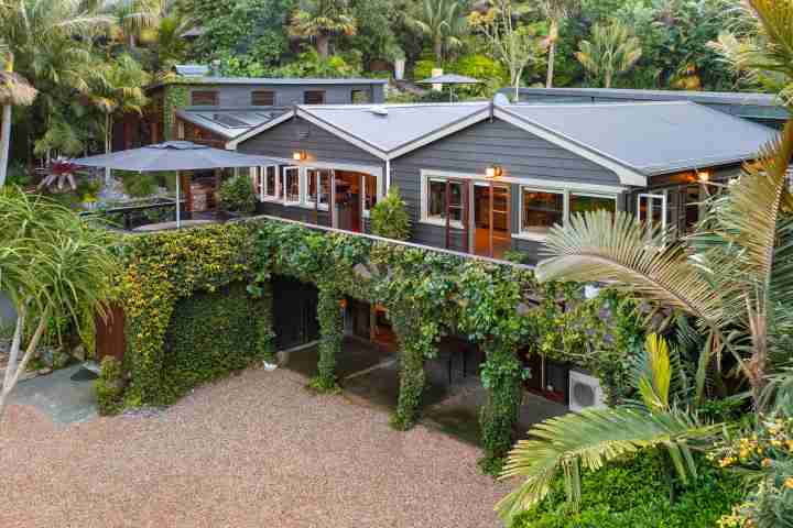 Kauri Springs Lodge Master Exterior2