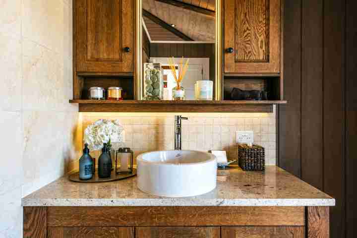 Luxury guest washroom at private Te Rere Estate