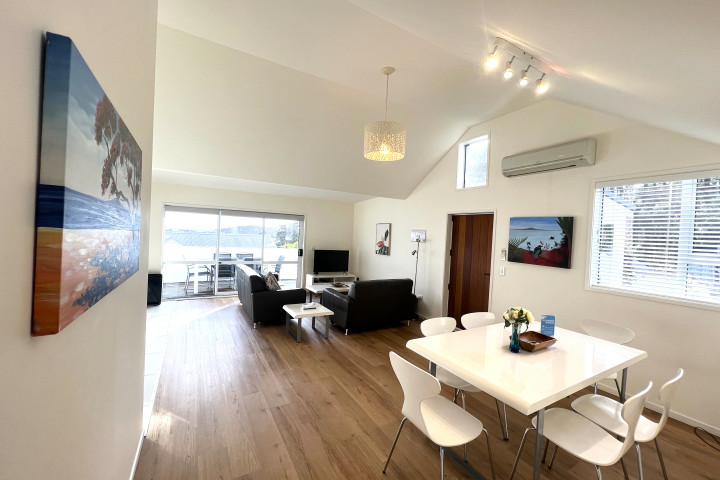 The Apartment at Palm Beach Lounge Area3