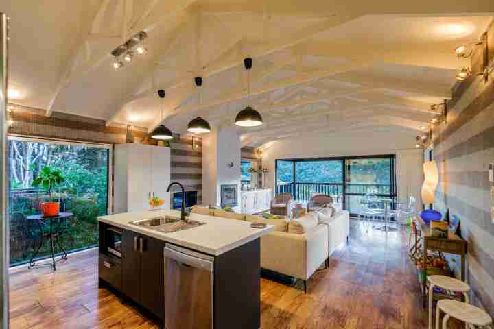 The Pavilion Omiha Kitchen and open plan living