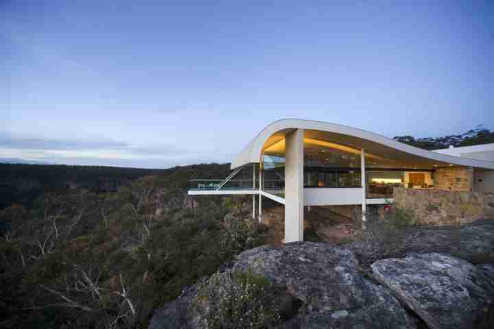 Sunrise at Iconic Seidler House Luxury Accommodation Australia